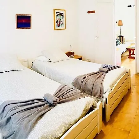 Alessandra With Sat- Tv & Wifi Only 200m From Playa Grande Apartment *